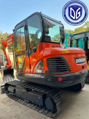 Geoptimaliseerde DX60E-9C Gebruikte Doosan 6t graafmachine Hydraulische machine, nauwkeurig gecontroleerd