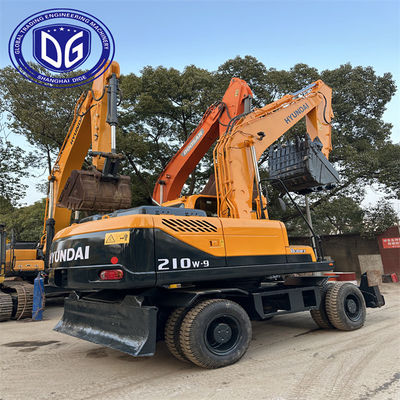 Gebruikte Hyundai wielgraver model 210W-9 Originele met duurzame materialen