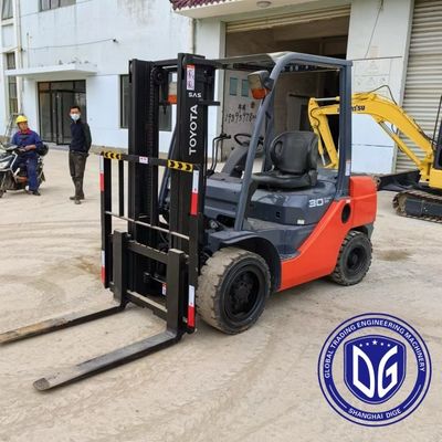 88% nieuwe Toyota 3t vorklift beschikbaar voor het Midden-Oosten