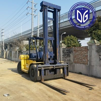10t FD100 Gebruikte Komatsu vorklift met sterke hydraulische machine