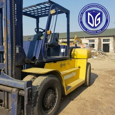 10t FD100 Gebruikte Komatsu vorklift met sterke hydraulische machine
