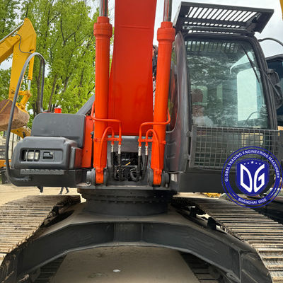 Gebruikte Hitachi ZX240 24Ton Crawler Graafmachine in goede staat en prestaties