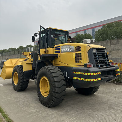 Gebruikte WA320-5 ladder Japan Komatsu WA320-3 WA320-5 WA470-3 WA470-6 wiellader In uitstekende staat