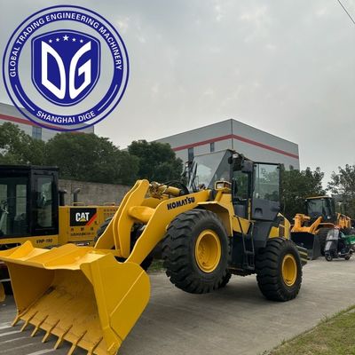 Veelzijdige hydraulische Komatsu Wa320-lader voor snel en gemakkelijk materiaal hanteren
