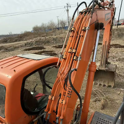 1.2 m3 emmercapaciteit Doosan DX225 graafmachine Perfect voor uw bouwprojecten