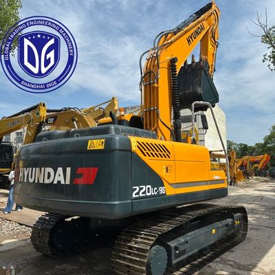 Gebruikte Hyundai 220LC-9S Graafmachine met Cummins Motor Klaar voor Verzending naar Oman