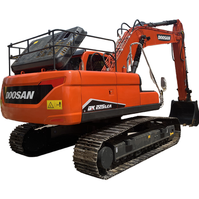 Betaalbare Doosan DX225 Graafmachine Rupsband Type Uitstekende Staat
