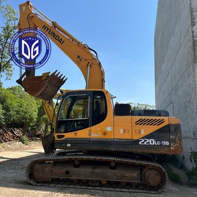 Secondhand Hyundai 220LC-9S | Powerful 22 Ton Crawler Excavator, Ready for Export